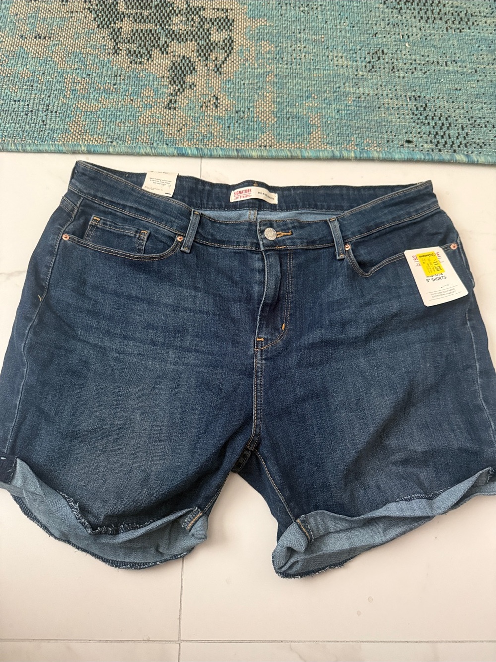Levi's Women's Dark Blue Rolled-Hem Denim Shorts
